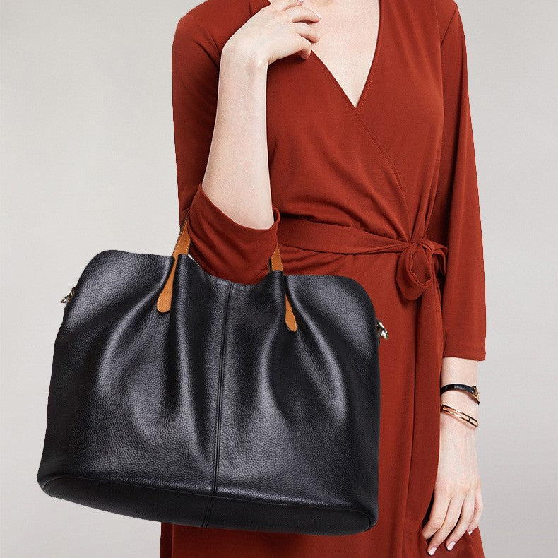 (CS) Ollie Medium Tote Bag